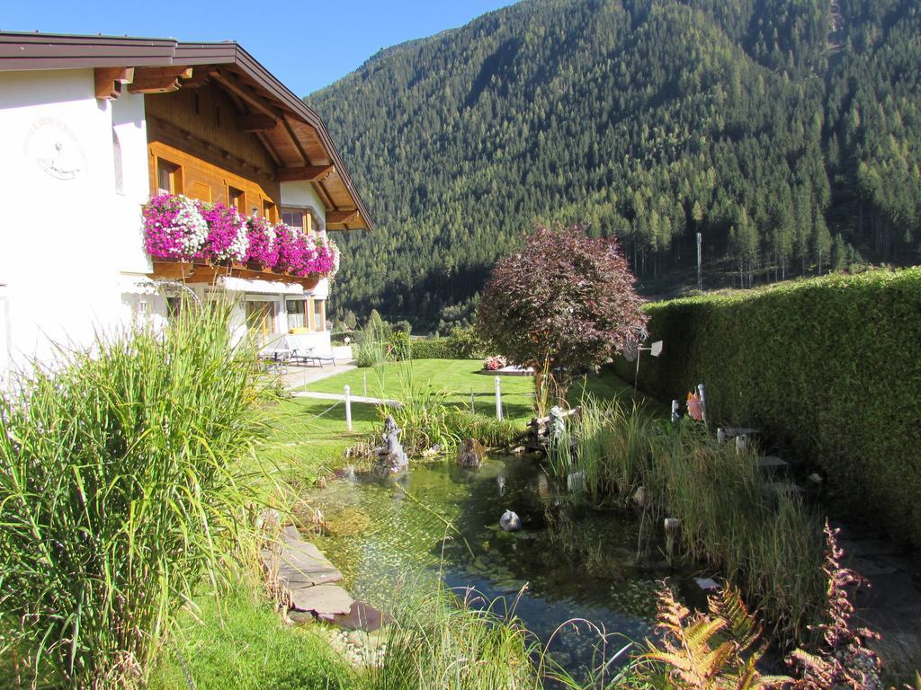 Ferienwohnung Haus Egger Neustift im Stubaital Zimmer foto