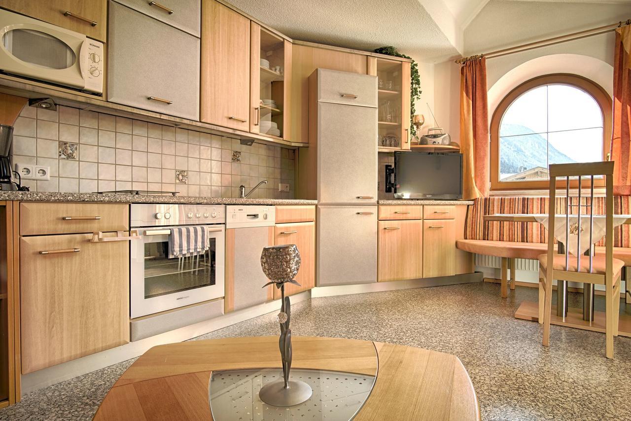 Ferienwohnung Haus Egger Neustift im Stubaital Zimmer foto